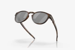 OAKLEY LATCH Matte Brown Turqoise -Snowboard Gear Shop scherm afbeelding 2023 04 08 om 09.12.36