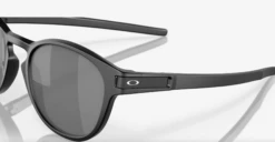 OAKLEY LATCH Matte Black 11 OAKLEY LATCH Matte Black -Snowboard Gear Shop scherm afbeelding 2023 04 08 om 09.34.17