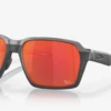 OAKLEY PARLAY MotoGP™ Collection Matte Carbon -Snowboard Gear Shop scherm afbeelding 2023 04 08 om 10.19.28