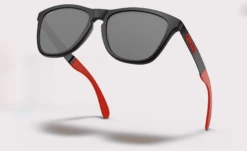 OAKLEY FROGSKINS Mix Marc Marquez Signature Series -Snowboard Gear Shop schermafbeelding 2021 03 10 om 09.12.04