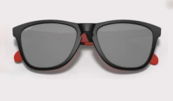 OAKLEY FROGSKINS Mix Marc Marquez Signature Series -Snowboard Gear Shop schermafbeelding 2021 03 10 om 09.12.11