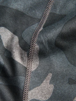 PEAK PERFORMANCE SPIRIT CREW WOMEN Camo -Snowboard Gear Shop schermafbeelding 2021 10 21 om 19.58.18