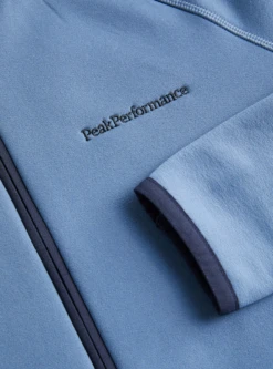 PEAK PERFORMANCE CHILL ZIP HOOD WOMEN Shallow Blue -Snowboard Gear Shop schermafbeelding 2022 10 11 om 10.24.34